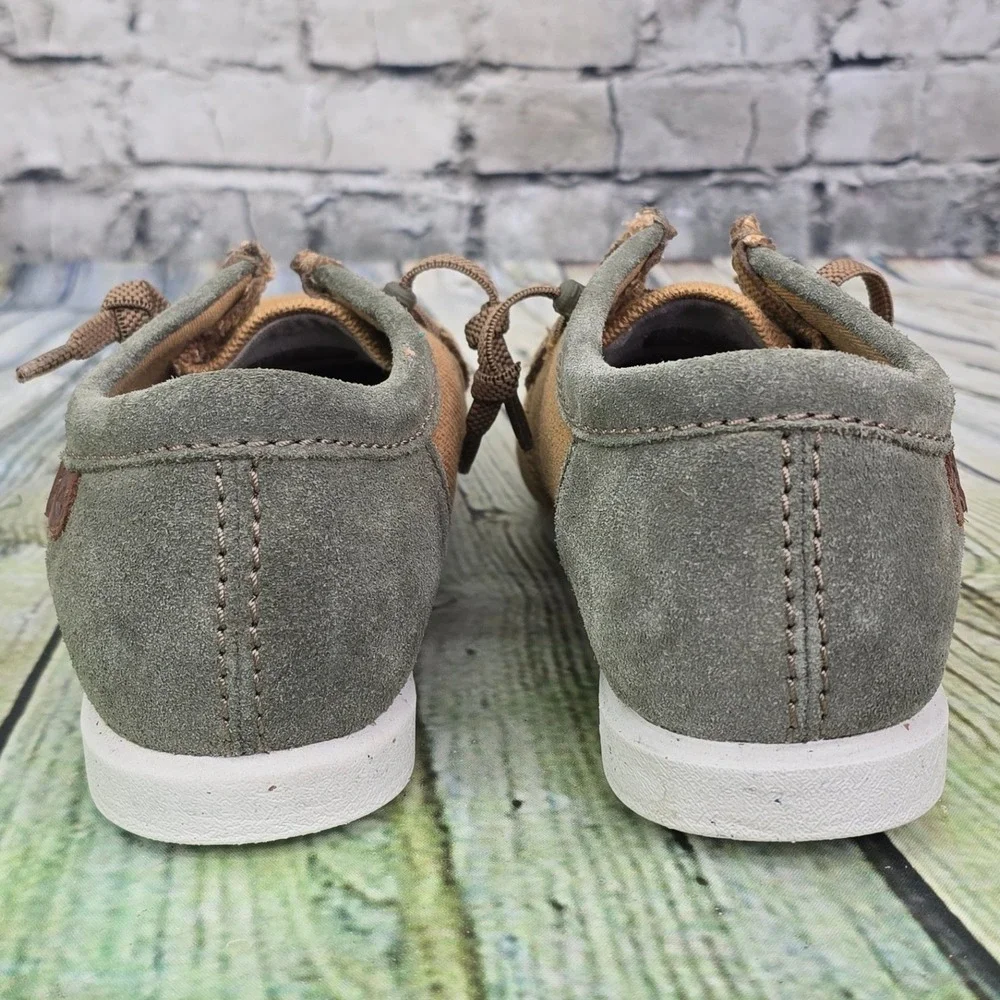 Clarks ShacreLite Moc Toe Shoes Mens 7 Tan Canvas Suede Wallabee Style Casual